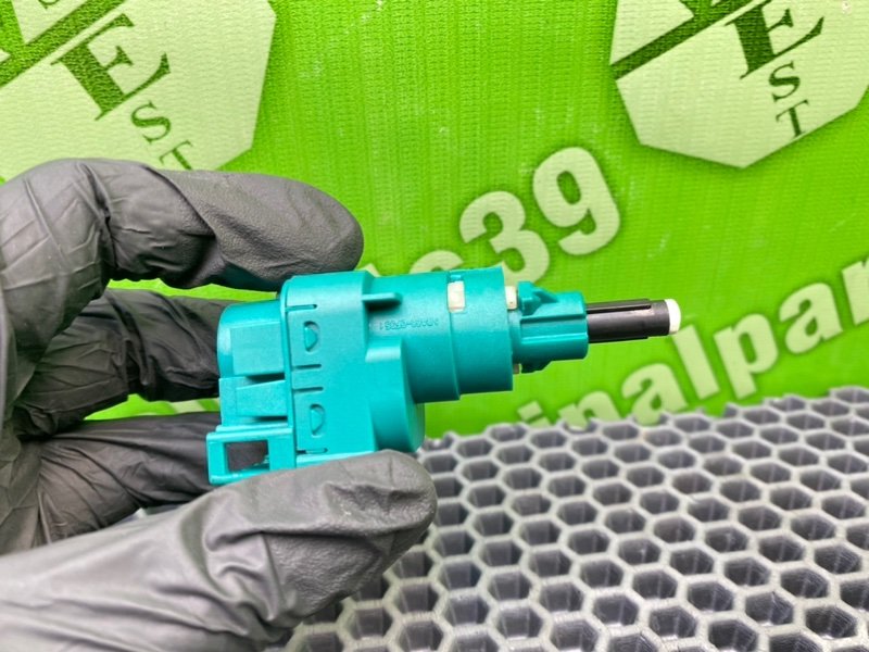 Концевик стоп-сигнала, 1300 рублей, Калининград