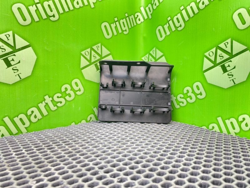 Кронштейн, 900 рублей, Калининград