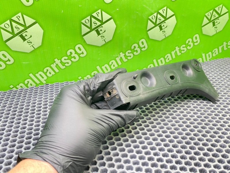 Кронштейн бампера, 1300 рублей, Калининград