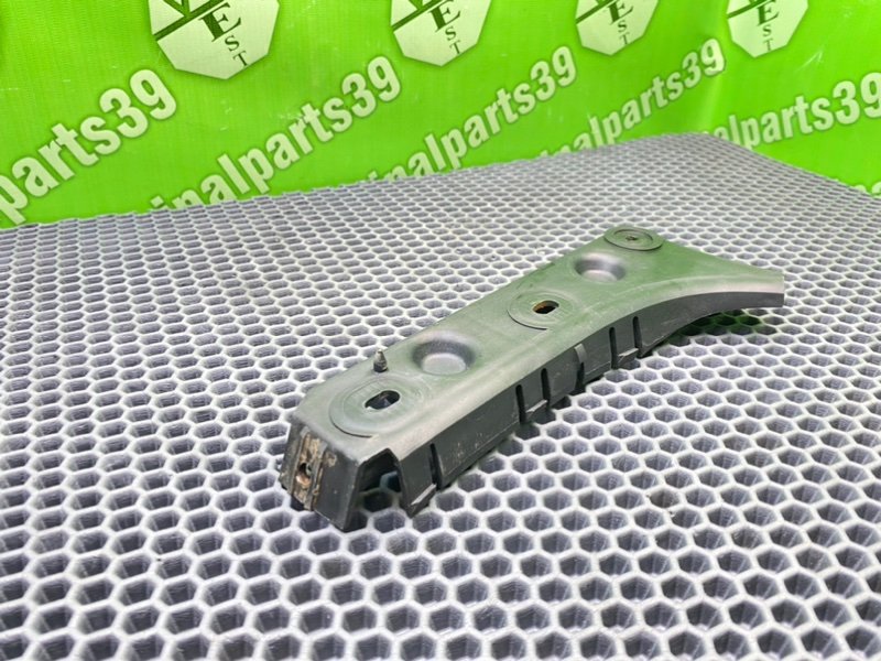 Кронштейн бампера, 1300 рублей, Калининград