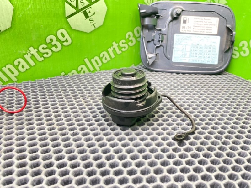 Лючок бензобака, 1600 рублей, Калининград