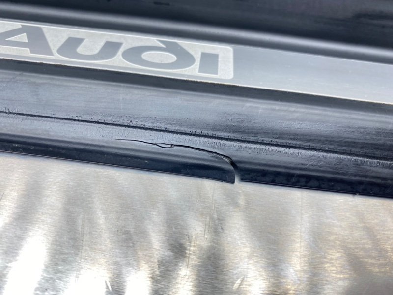 Накладки порогов, 2600 рублей, Калининград