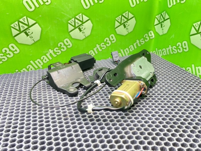 Замок багажника, 2200 рублей, Калининград