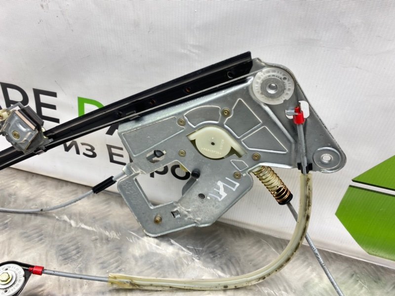 Стеклоподъемник, 2000 рублей, Калининград