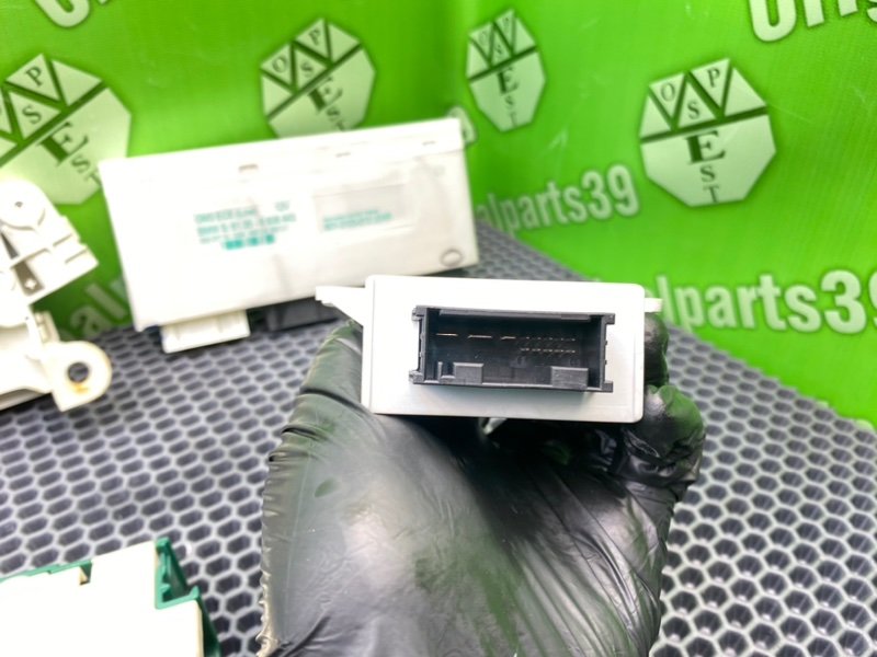 Блоки, 1700 рублей, Калининград