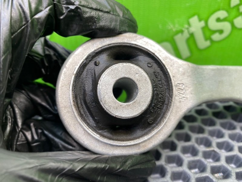 Рычаг подвески верхний, 1500 рублей, Калининград