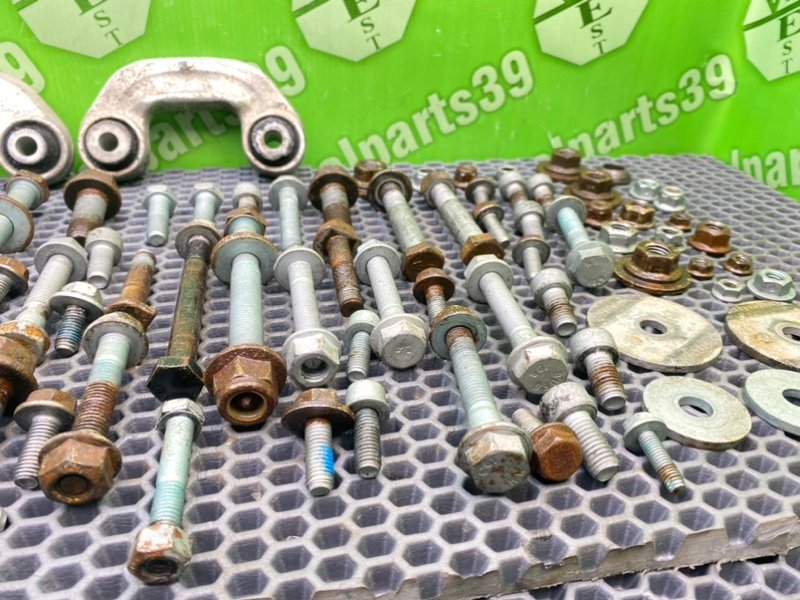 Болты подвески, 2300 рублей, Калининград