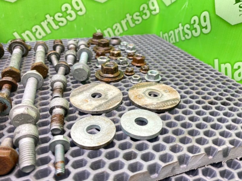 Болты подвески, 2300 рублей, Калининград