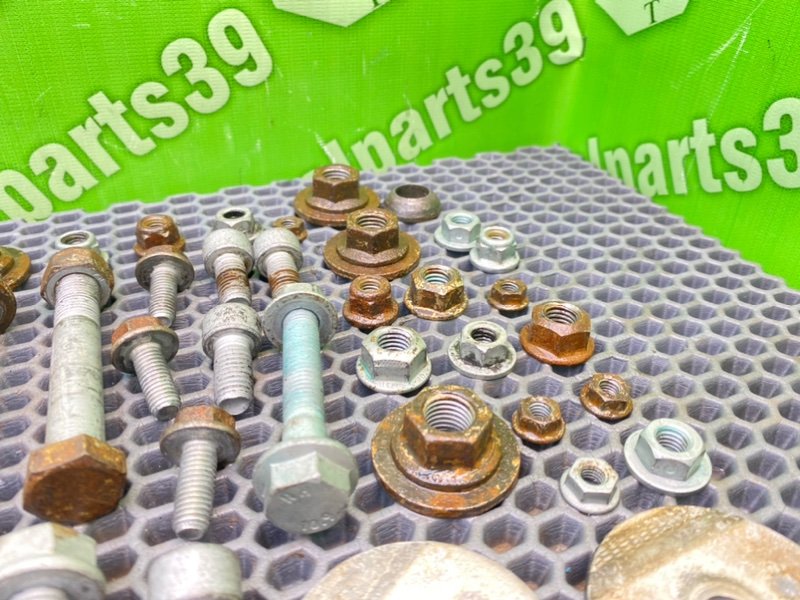 Болты подвески, 2300 рублей, Калининград