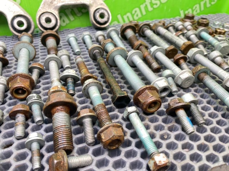 Болты подвески, 2300 рублей, Калининград