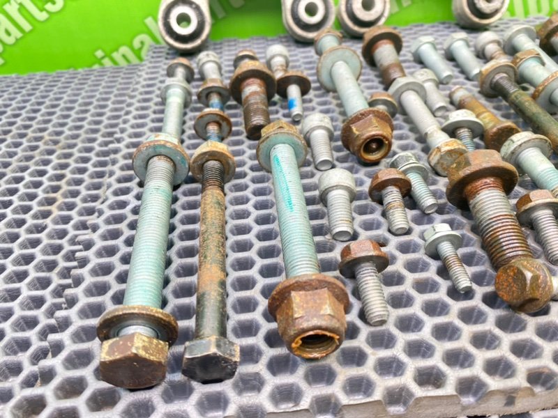 Болты подвески, 2300 рублей, Калининград