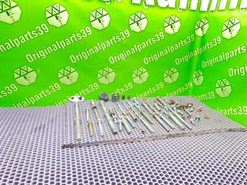 Болты двигателя, 2200 рублей, Калининград