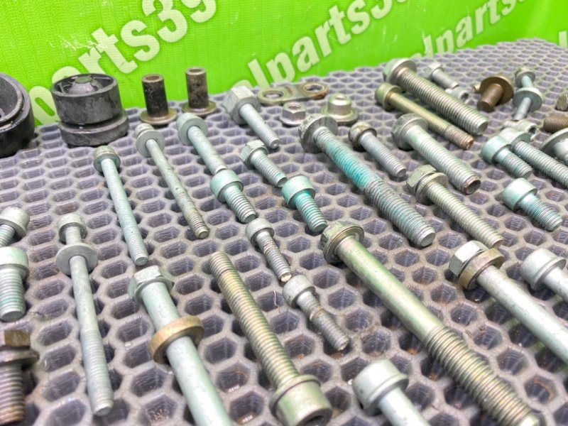 Болты двигателя, 2200 рублей, Калининград