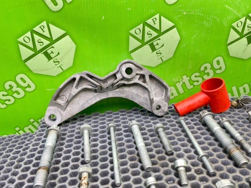 Болты двигателя, 2200 рублей, Калининград