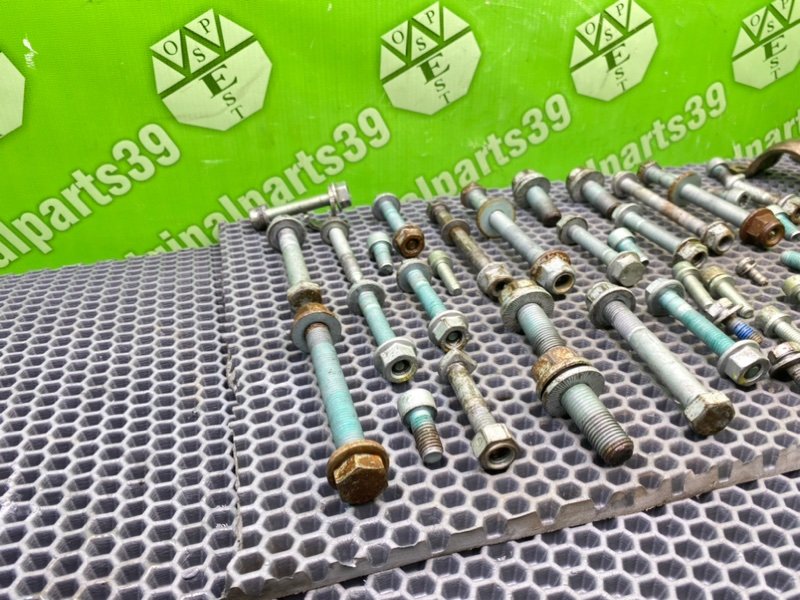 Болты подвески, 2200 рублей, Калининград