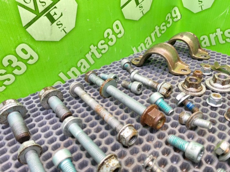 Болты подвески, 2200 рублей, Калининград