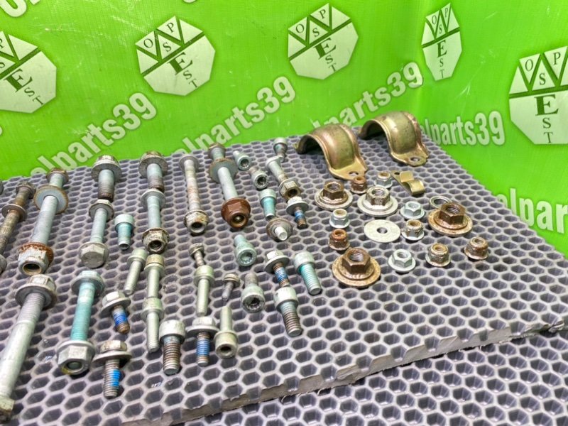 Болты подвески, 2200 рублей, Калининград