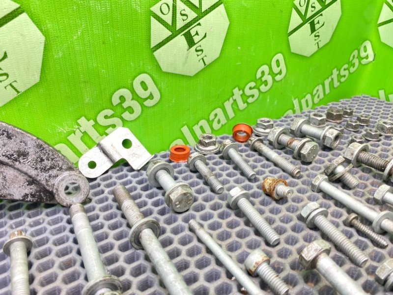 Болты двигателя, 1700 рублей, Калининград