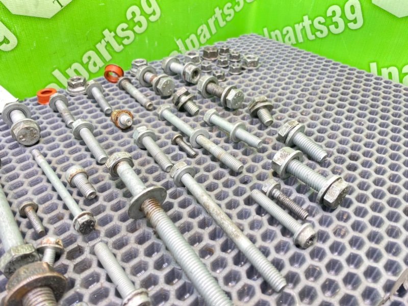 Болты двигателя, 1700 рублей, Калининград