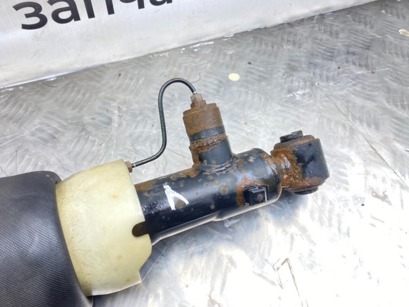 Пневмоамортизатор подвески, 9100 рублей, Калининград