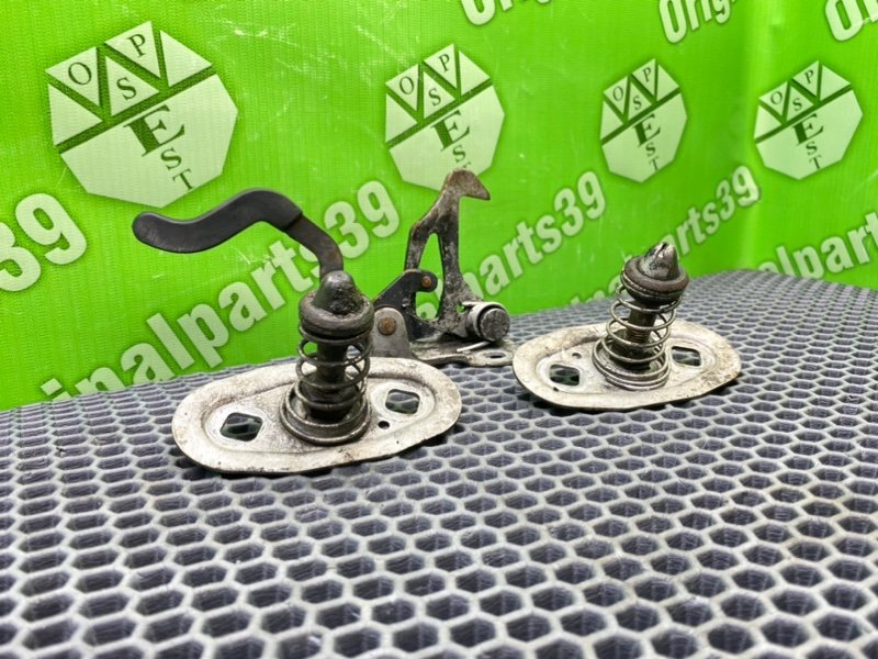 Крюк замка капота, 2000 рублей, Калининград