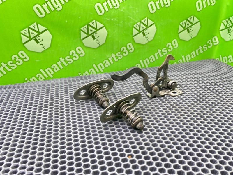 Крюк замка капота, 2000 рублей, Калининград