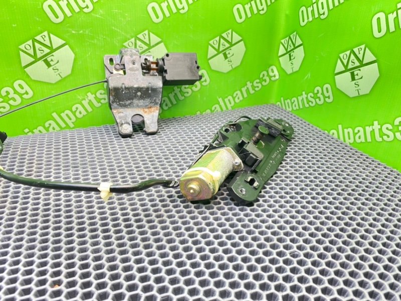 Замок багажника, 2200 рублей, Калининград