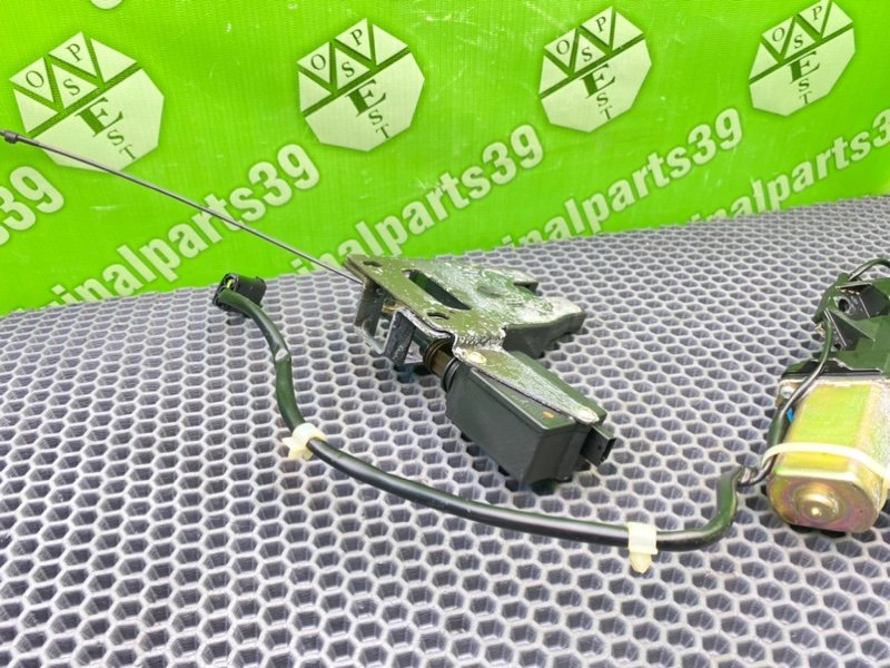 Замок багажника, 2200 рублей, Калининград