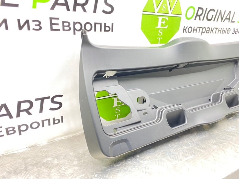 Накладка крышки багажника, 1700 рублей, Калининград