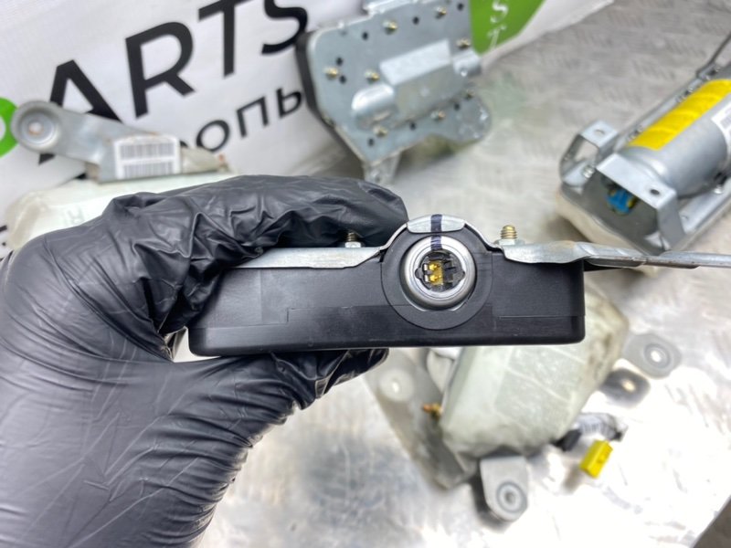 Подушка безопасности, 1400 рублей, Калининград