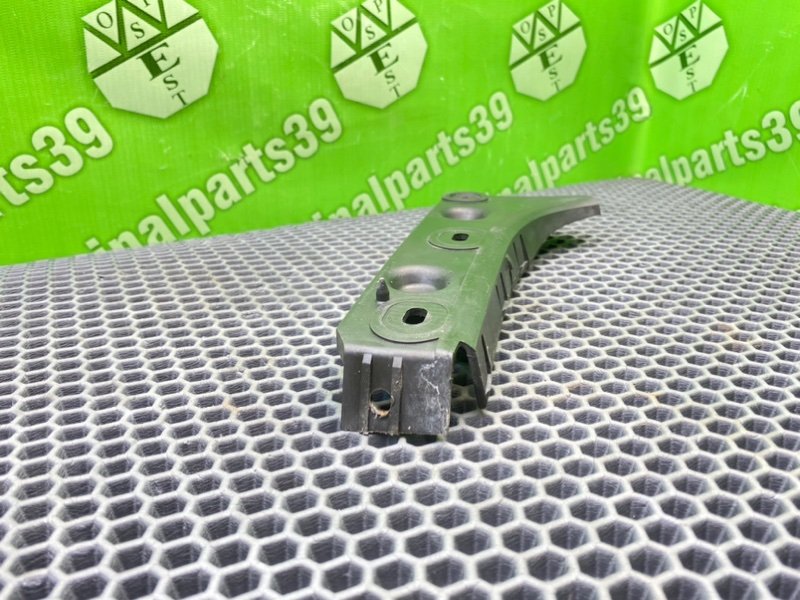 Кронштейн бампера, 1300 рублей, Калининград