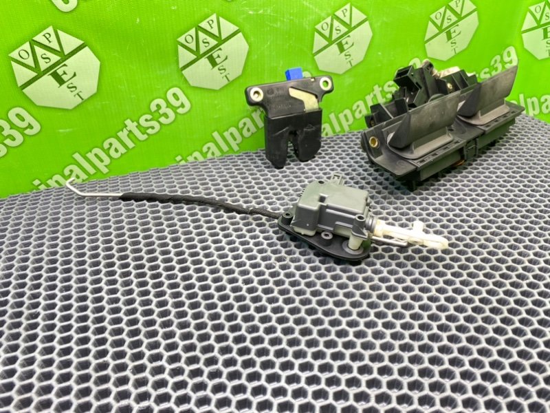 Ручка багажника, 1800 рублей, Калининград