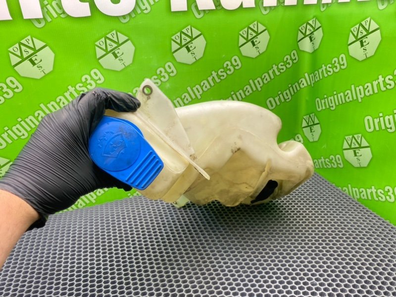 Бачок стеклоомывателя, 1000 рублей, Калининград