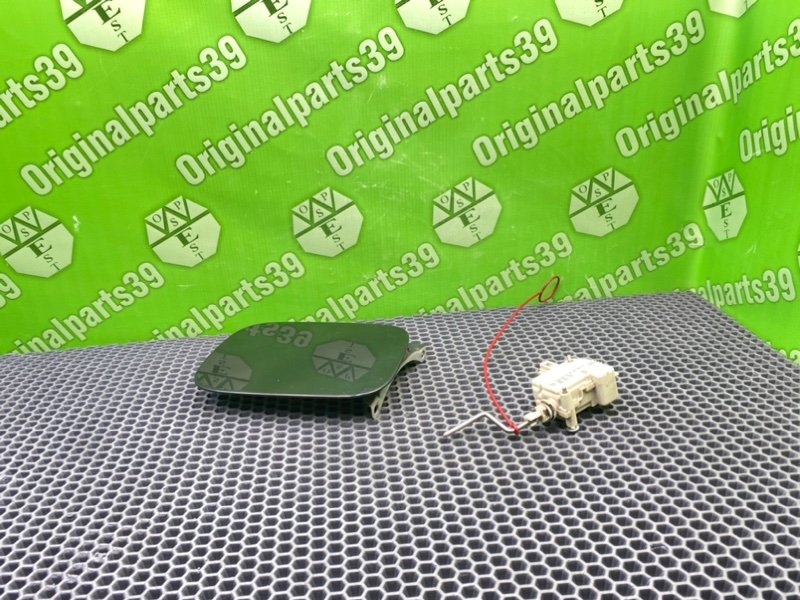 Лючок бензобака, 1500 рублей, Калининград