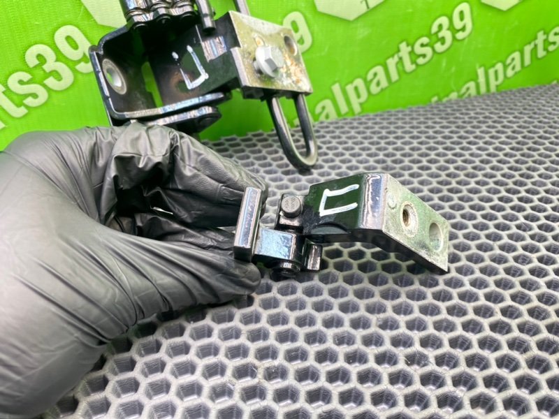 Петли дверей, 1600 рублей, Калининград