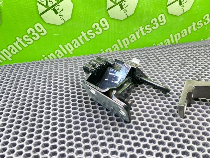 Петли дверей, 1600 рублей, Калининград