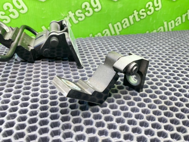 Петли дверей, 1600 рублей, Калининград