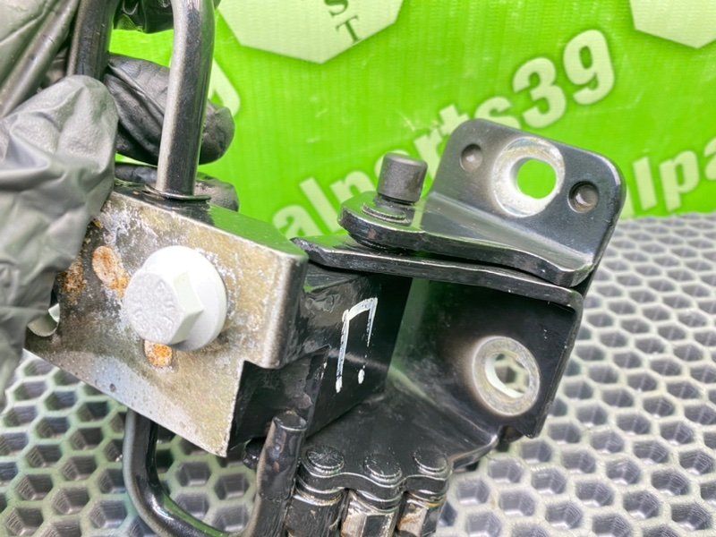 Петли дверей, 1600 рублей, Калининград