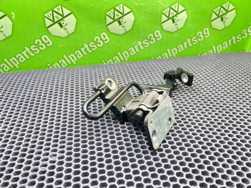 Петли дверей, 1600 рублей, Калининград