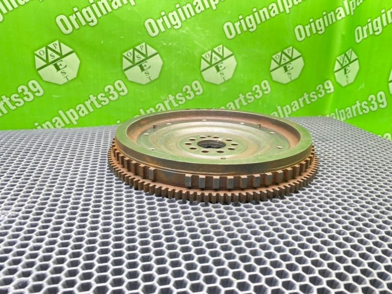 Маховик, 1900 рублей, Калининград