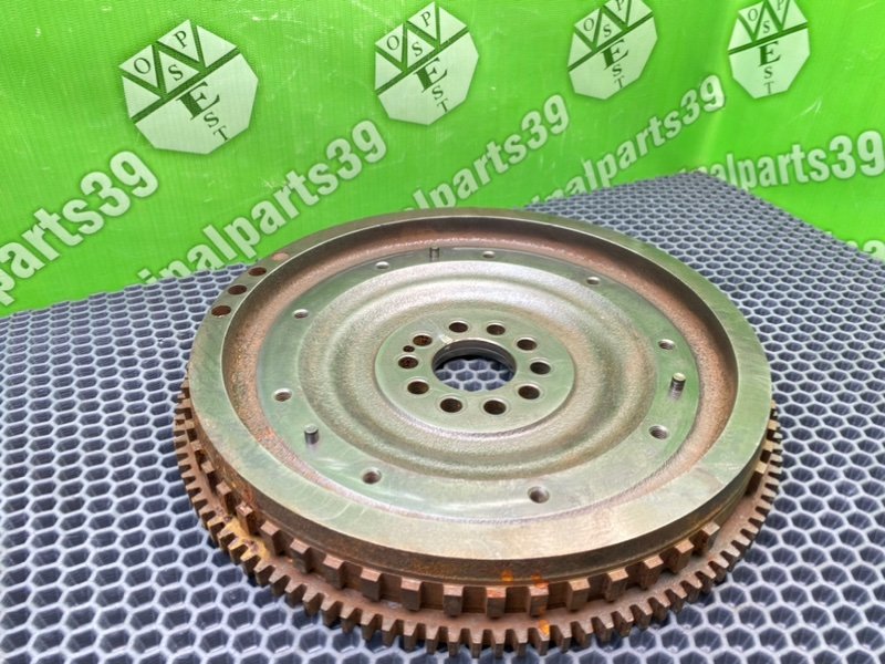 Маховик, 1900 рублей, Калининград