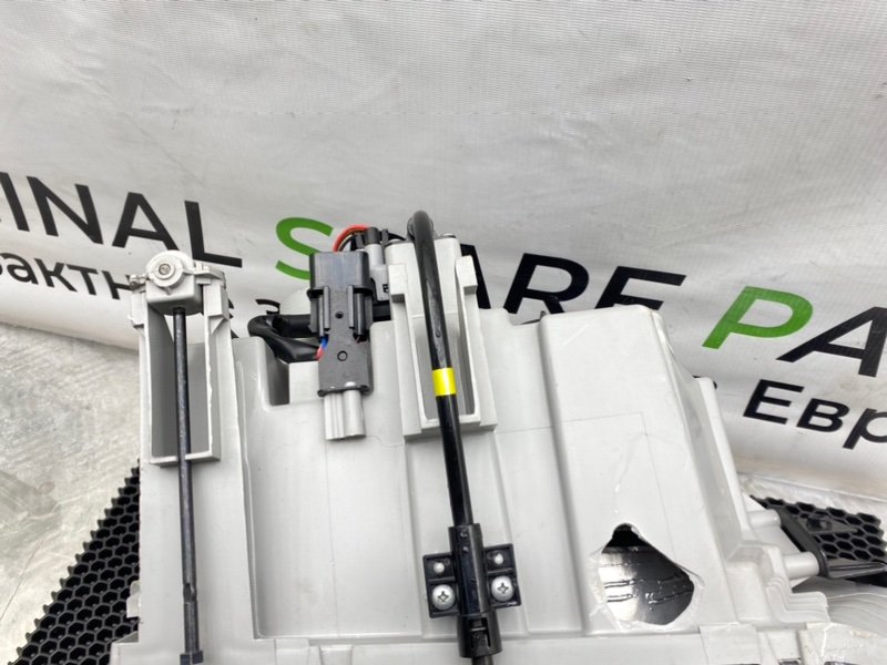 Фара, 5600 рублей, Калининград