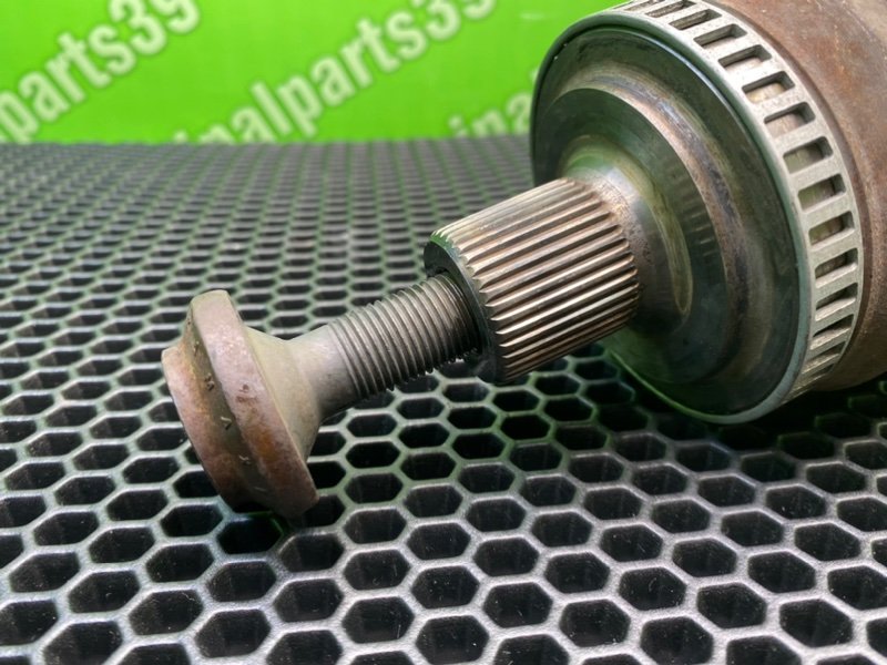 Полуось, 3000 рублей, Калининград