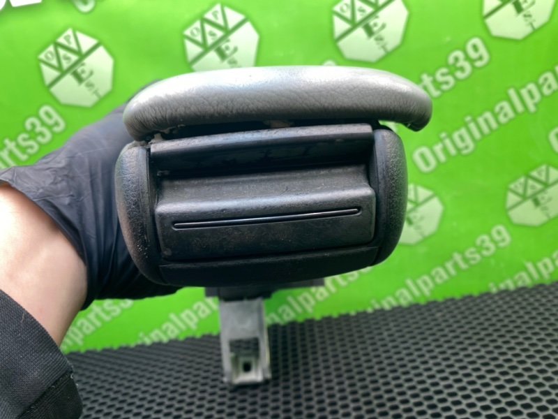 Подлокотник, 2100 рублей, Калининград