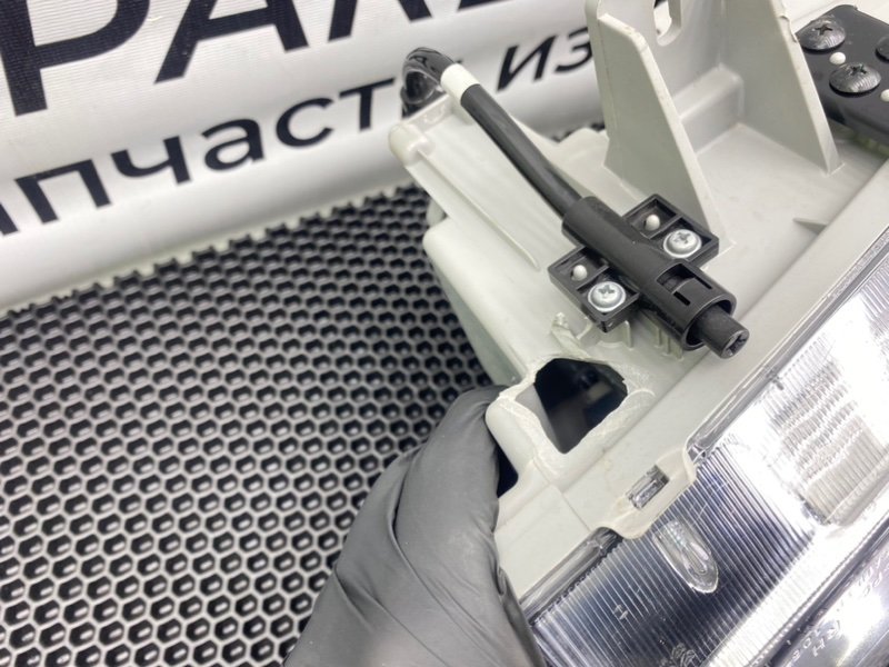 Фара, 4100 рублей, Калининград