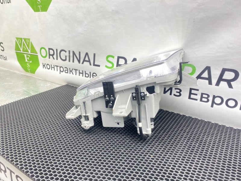 Фара, 4100 рублей, Калининград