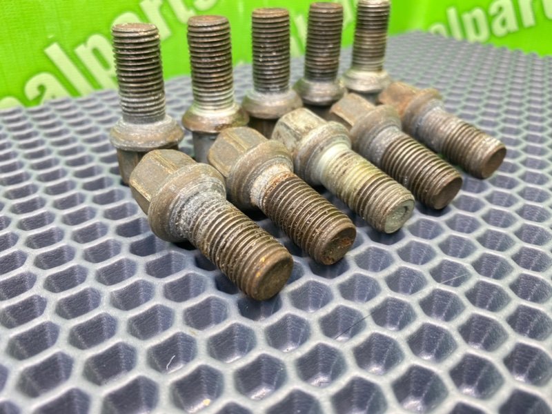 Колесные болты, 2200 рублей, Тверь