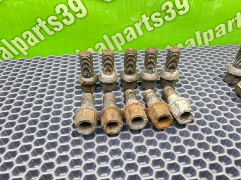 Колесные болты, 2200 рублей, Тверь