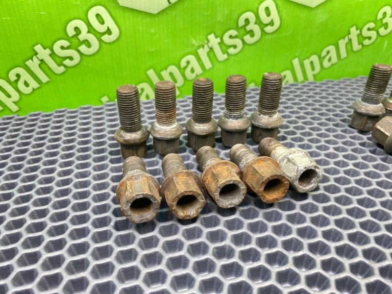 Колесные болты, 2200 рублей, Тверь