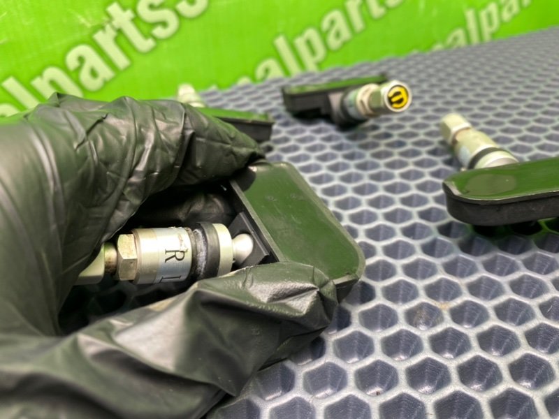 Датчик давления в шинах, 3200 рублей, Калининград